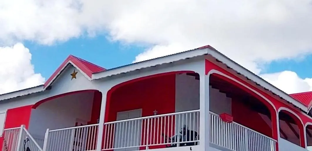 Aparthotel M'Location - La Fontaine Bleue à Le Moule